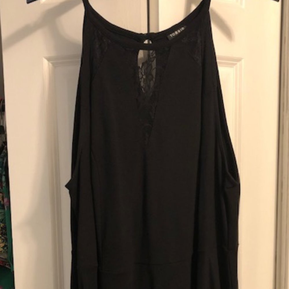 Torrid tank top with cutout